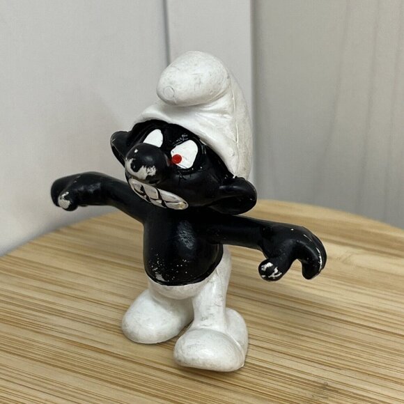 Vintage Smurfs Angry Smurf Black Teeth Figure Peyo Figurine red eye 20007 - Picture 1 of 10